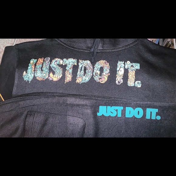 SMALL CIRCLE CUSTOM APPAREL (TORONTO, ONT) SERVICES & PREVIEWS - Picture 10 of 16